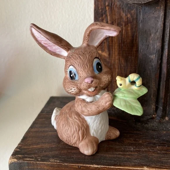 LEFTON bunny and with caterpillar on leaf Easter decoration rabbit spring - Picture 4 of 14